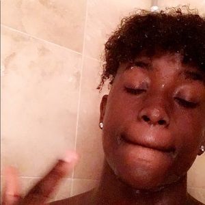 Meet your Posher, Ronnie